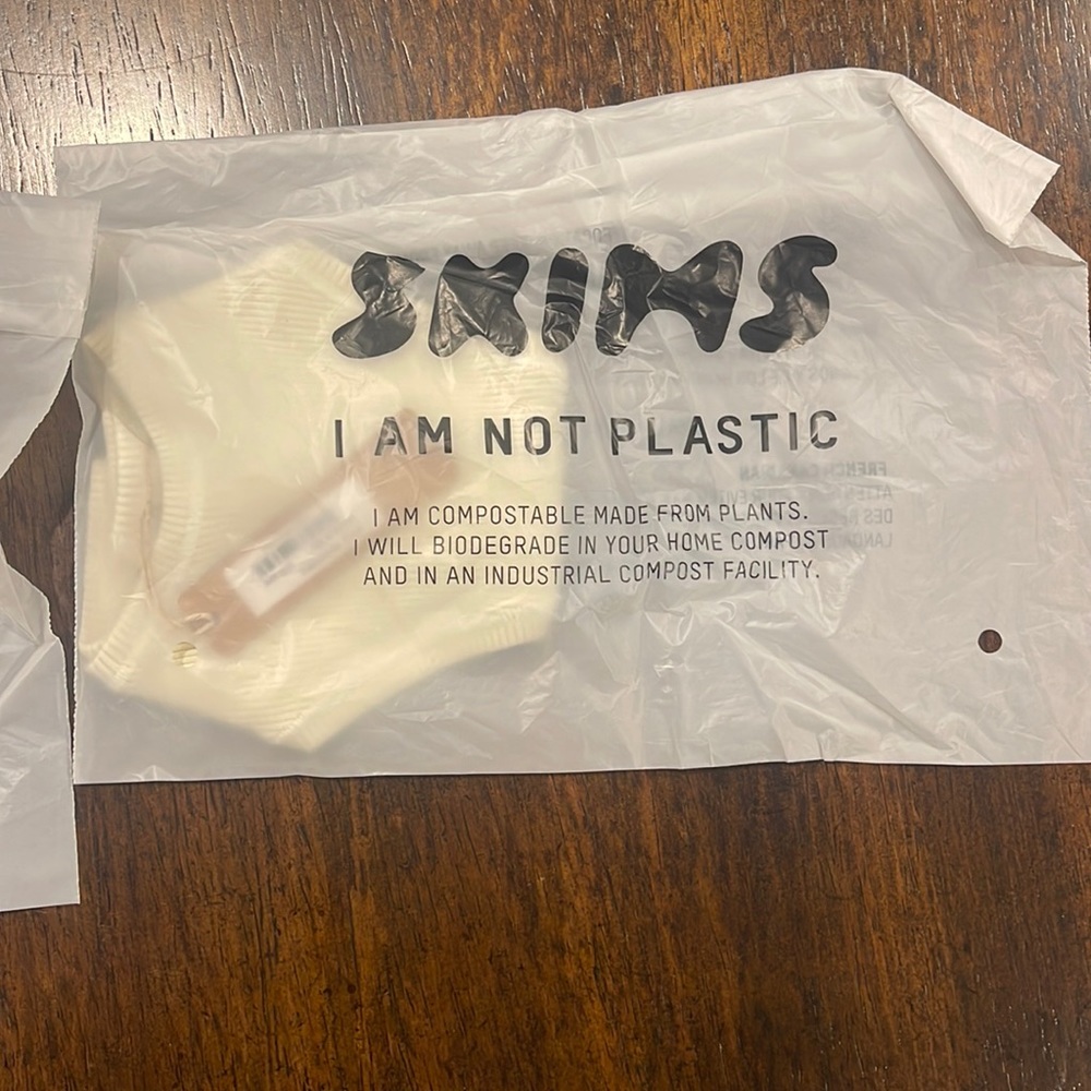 Skims Thongs - XXS